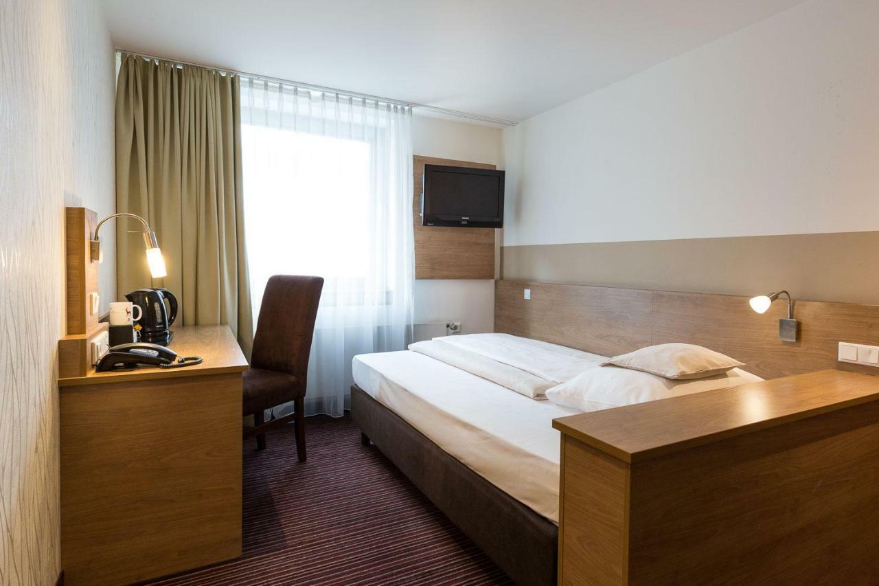 Hotel Cristal München Kültér fotó
